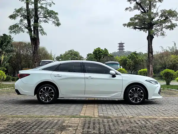 Toyota Avalon 2024