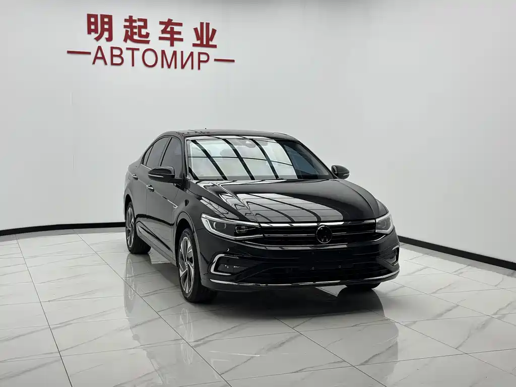 Volkswagen Bora 2023