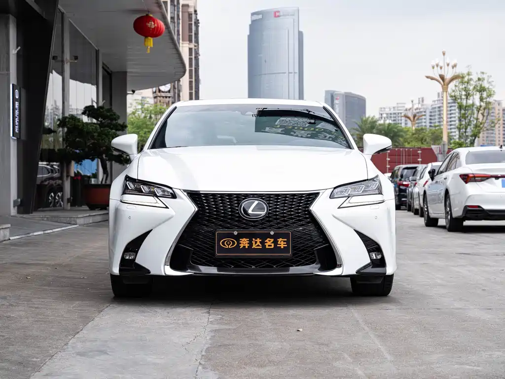 Lexus GS 2018 — фото 2