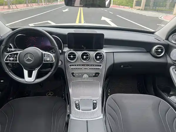 Mercedes-Benz C-Class 2019