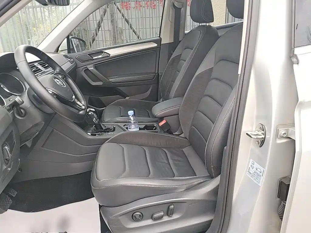 Volkswagen Tiguan L 2018 — фото 15