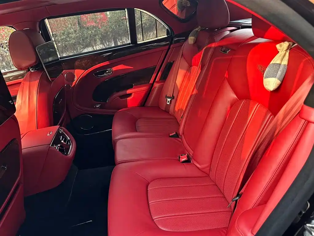 Bentley Mulsanne 2013 — фото 10