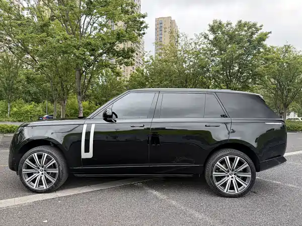 Land Rover Range Rover 2024
