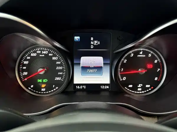 Mercedes-Benz C-Class 2015