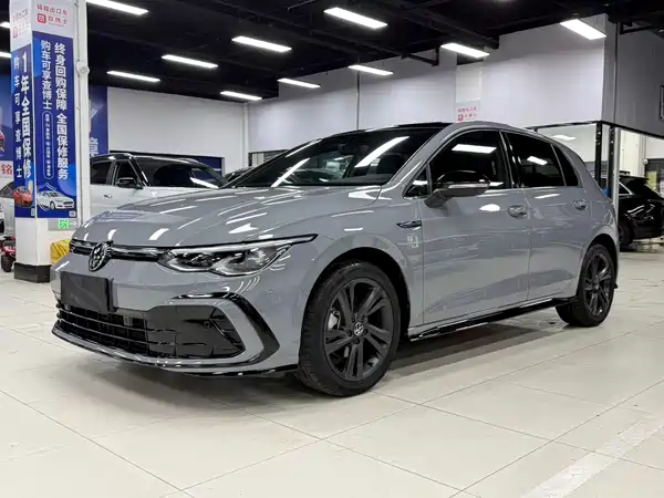 Volkswagen Golf 2023