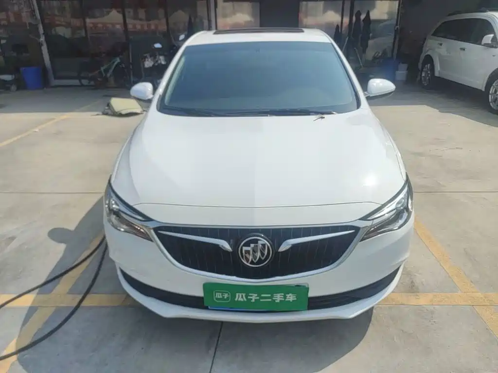 Buick Excelle GT 2022 — фото 3