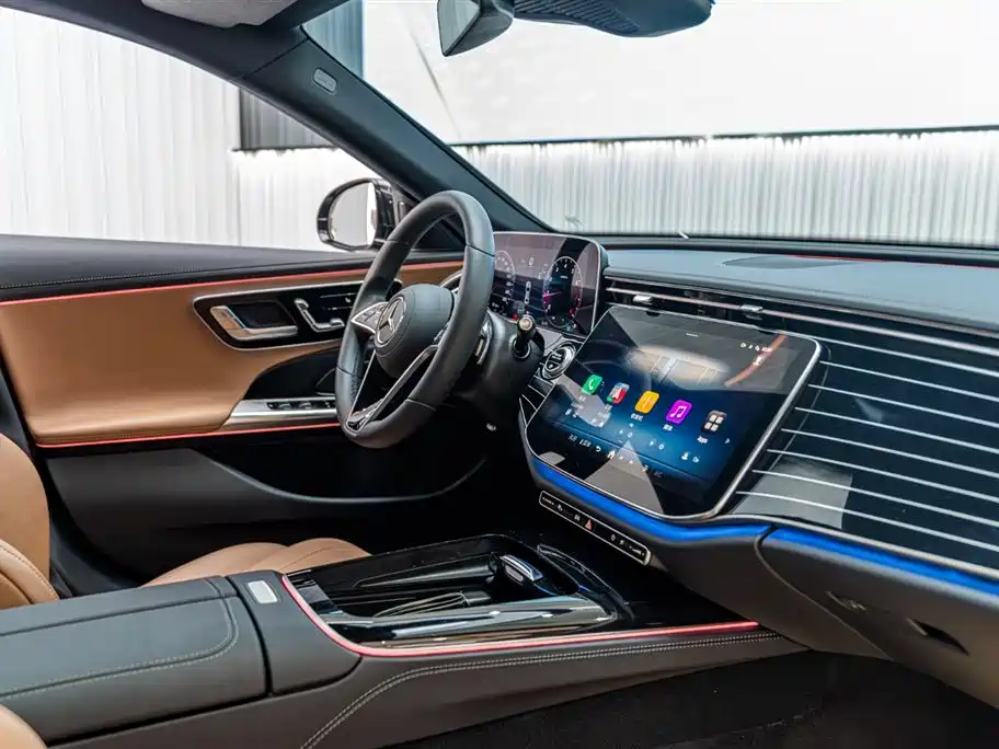 Mercedes-Benz E-Class 2025 — фото 22