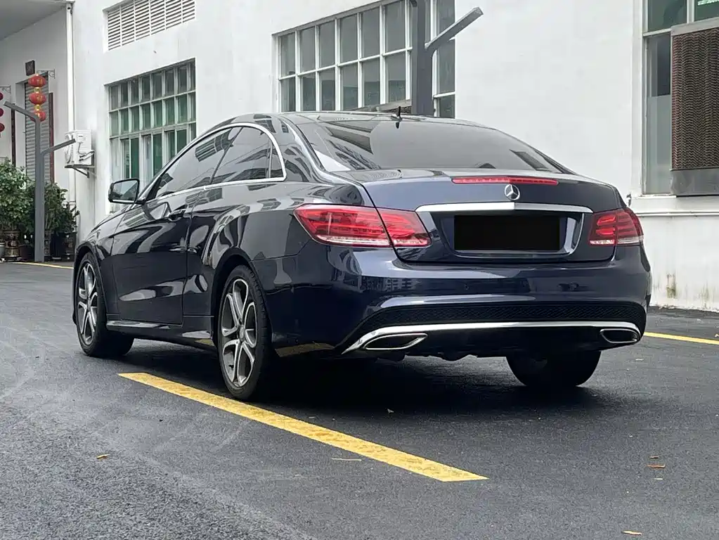 Mercedes-Benz E-Class 2016 — фото 13