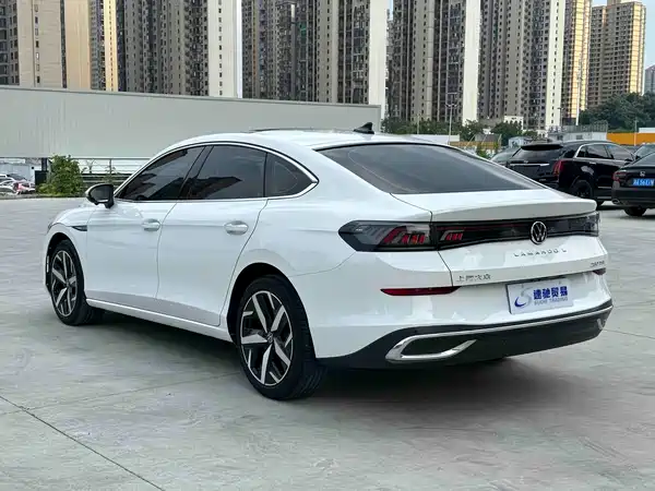 Volkswagen Lamando 2023