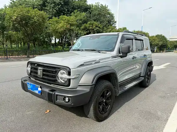Tank 300 2022