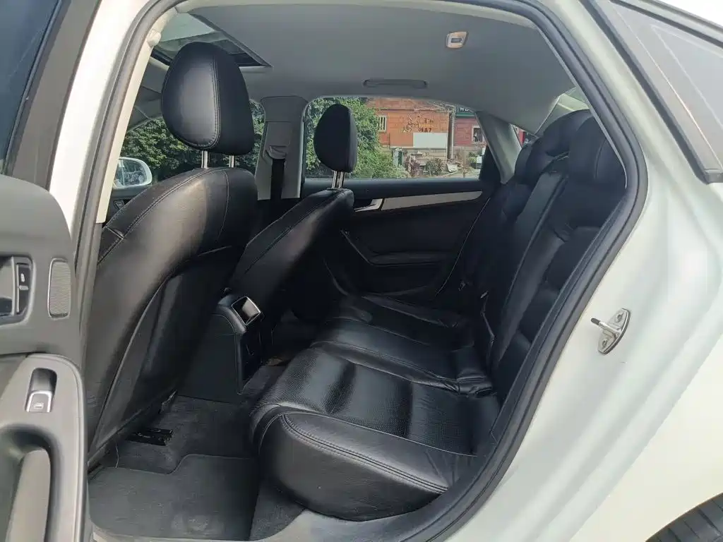Audi A4L 2013