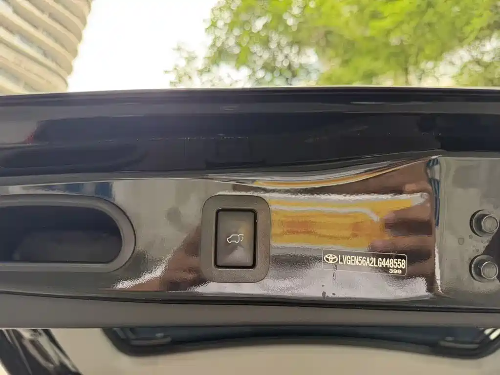 Toyota Highlander 2020 — фото 15