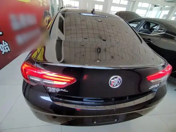 Buick Regal 2020