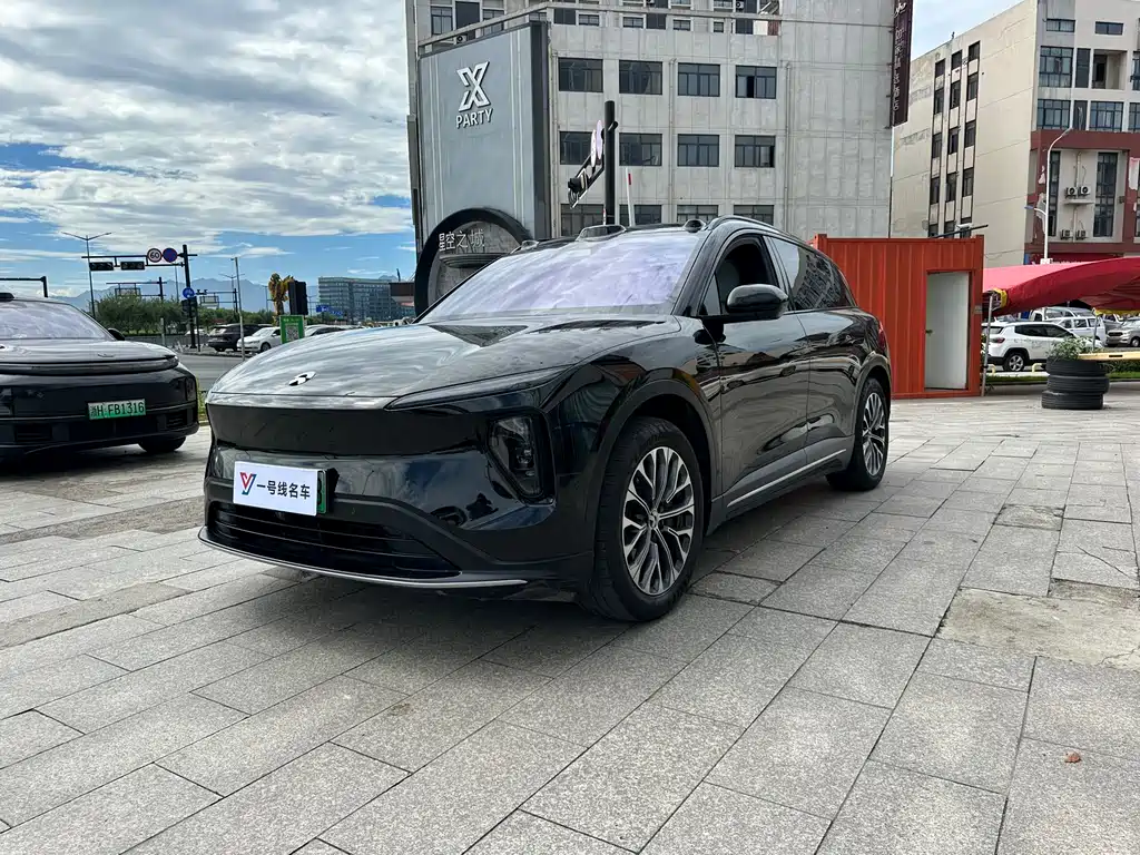 NIO ES6 2025