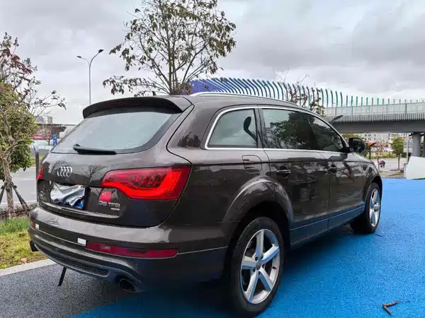 Audi Q7 2015