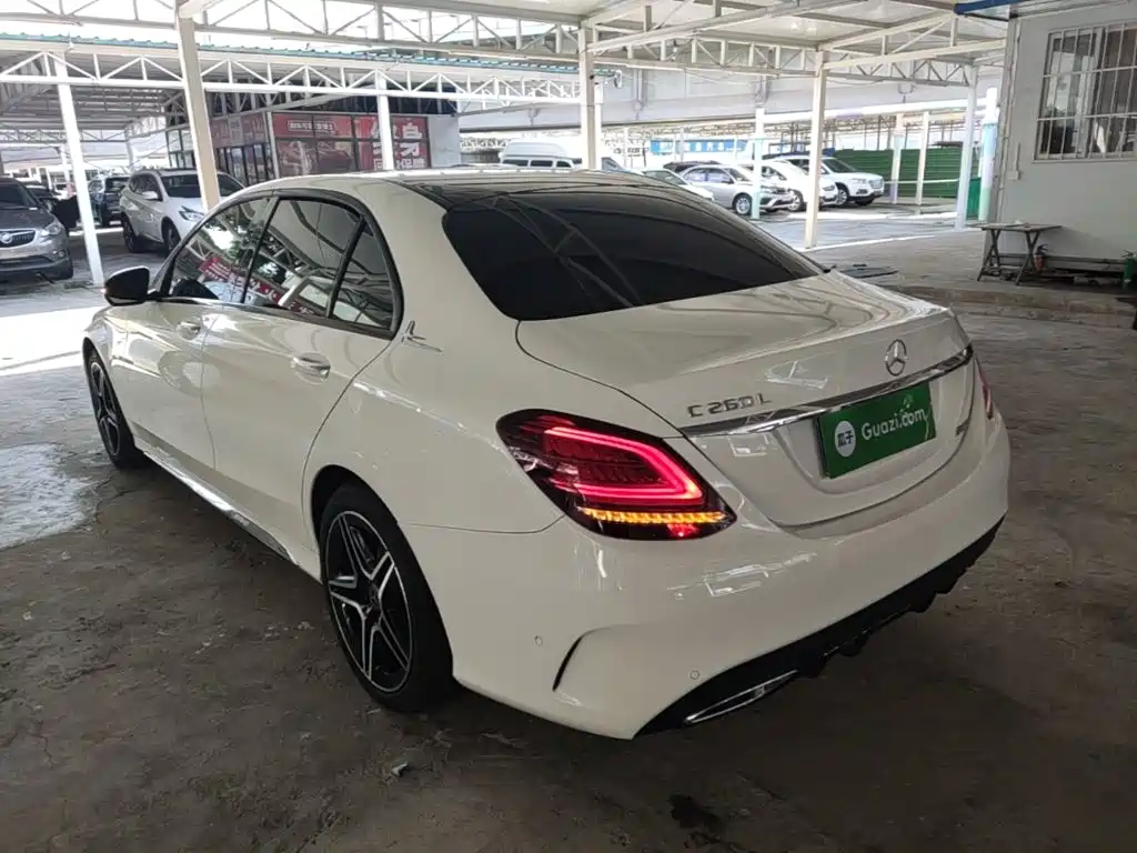 Mercedes-Benz C-Class 2021