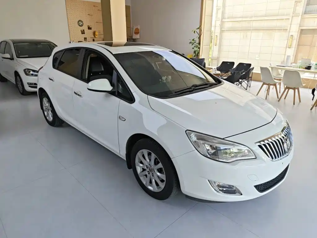 Buick Excelle 2016