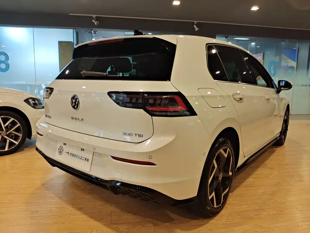 Volkswagen Golf 2026