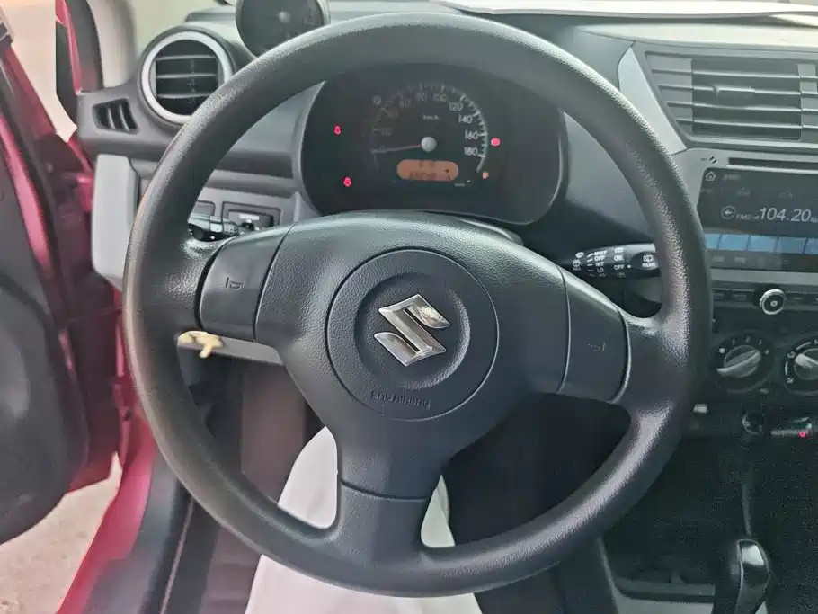 Suzuki Alto 2016 — фото 15