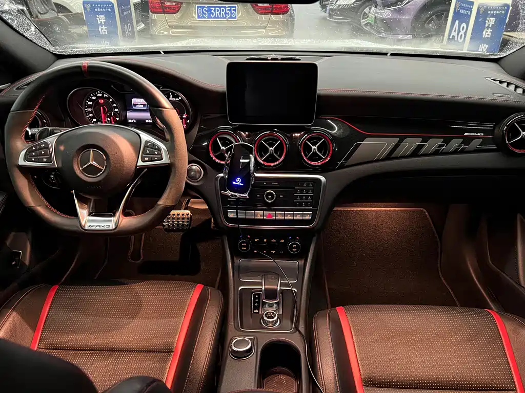 Mercedes-Benz GLA AMG 2019 — фото 6