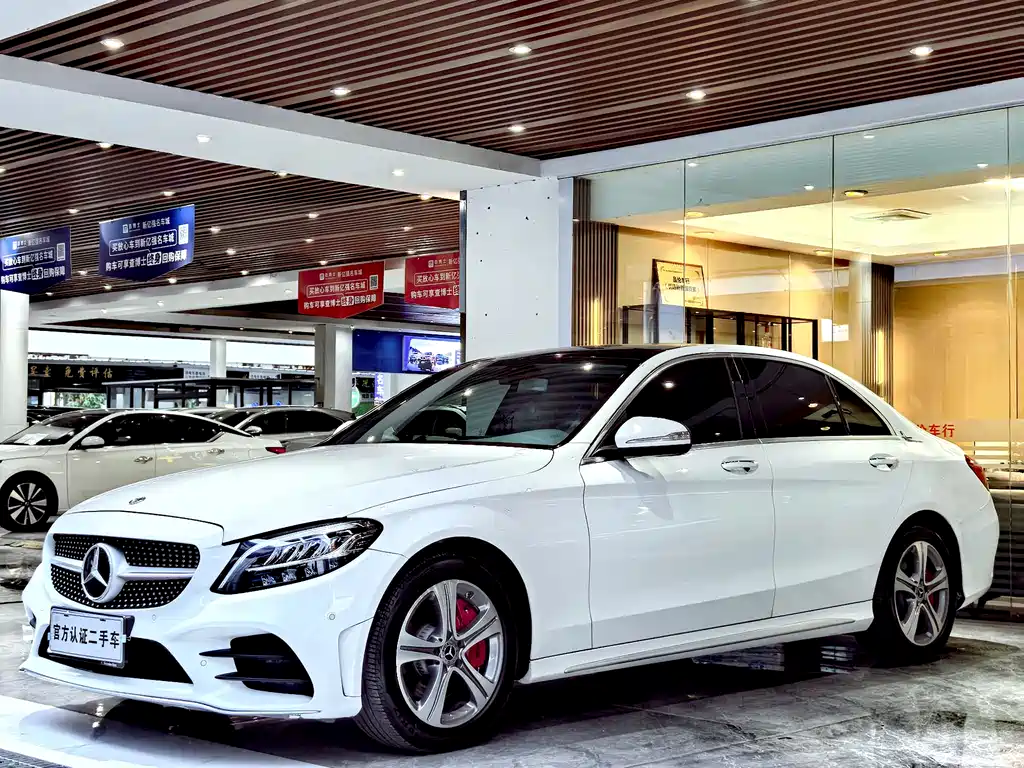 Mercedes-Benz C-Class 2020 — фото 1