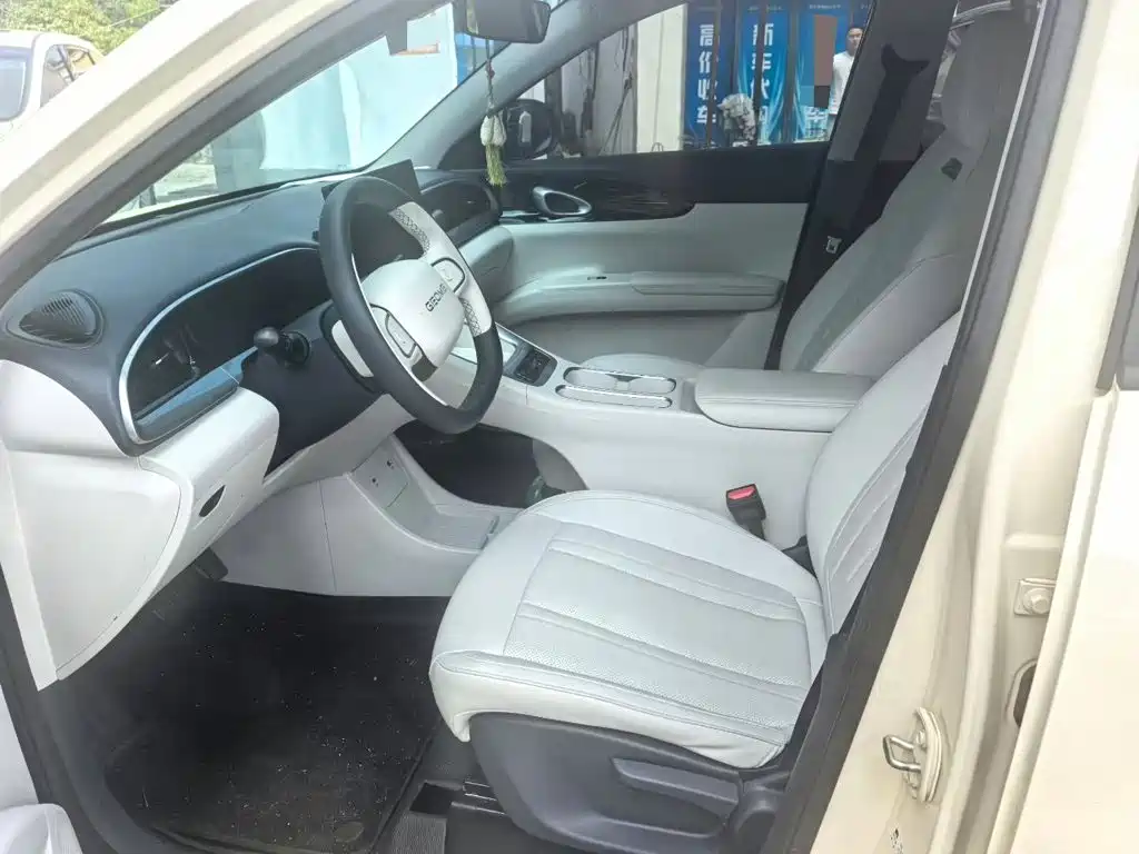 Geely Galaxy Starwish 2025