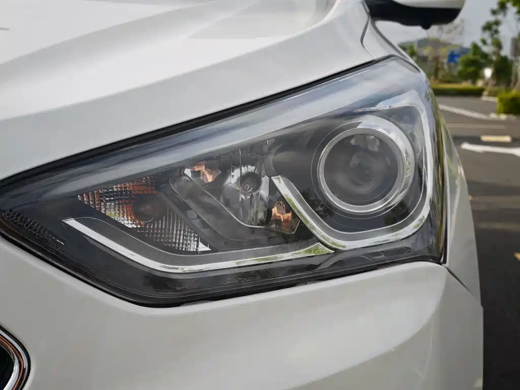 Hyundai Santa Fe 2018 — фото 41