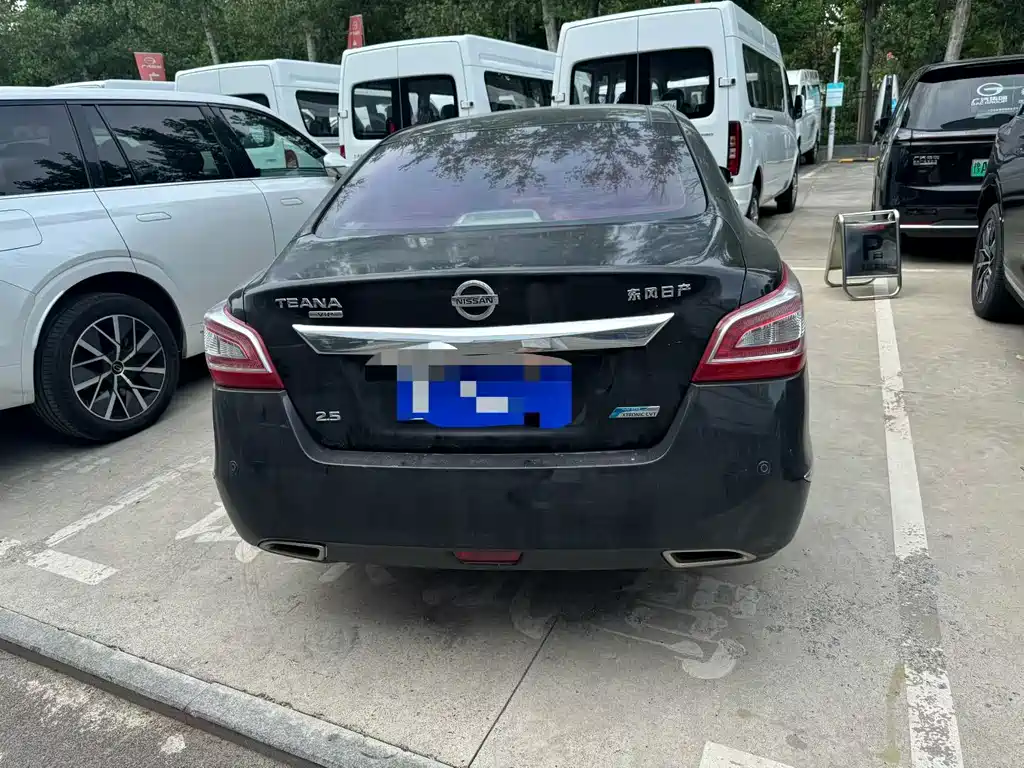 Nissan Teana 2015