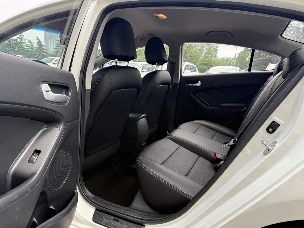 Kia K3 2014