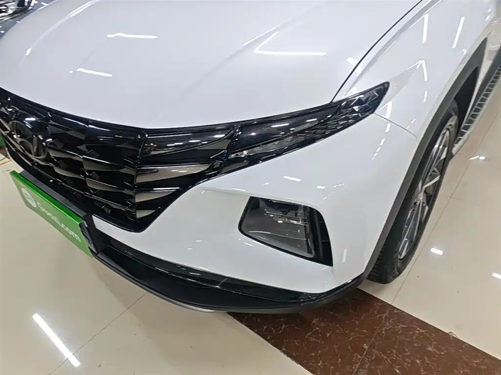 Hyundai Tucson 2023 — фото 24