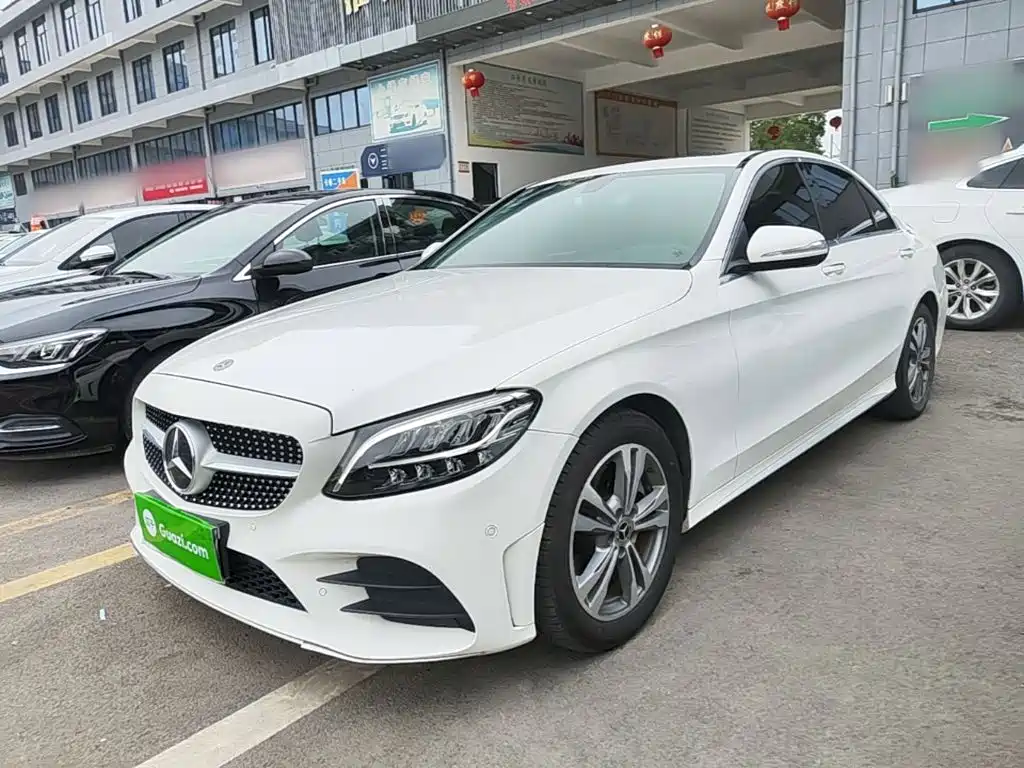 Mercedes-Benz C-Class 2019