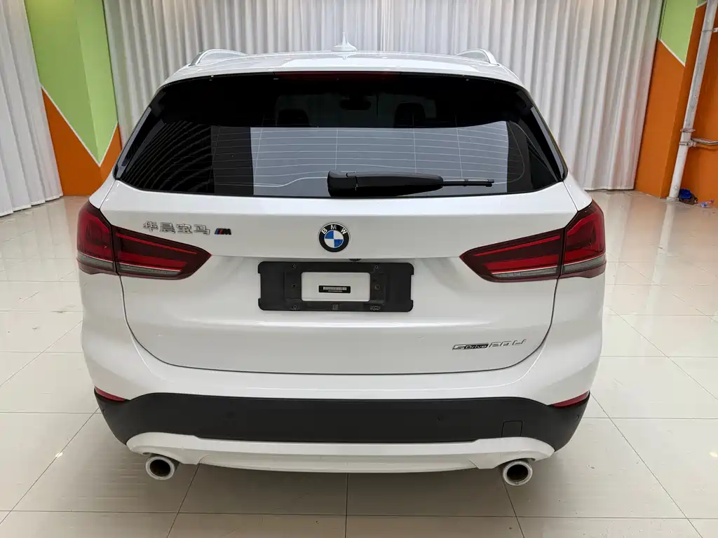 BMW X1 2021 — фото 5