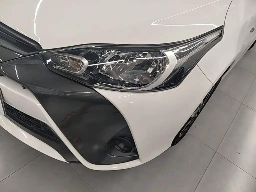 Toyota Yaris L 2021 — фото 24