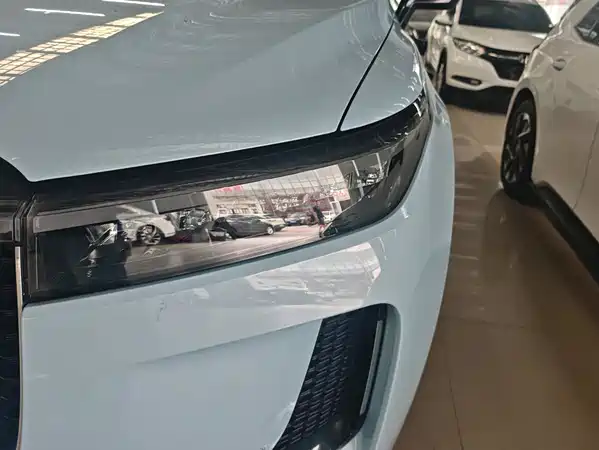 Li Auto ONE 2021