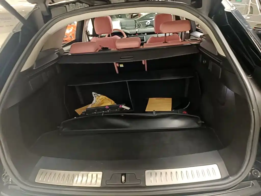 Land Rover Velar 2019 — фото 19
