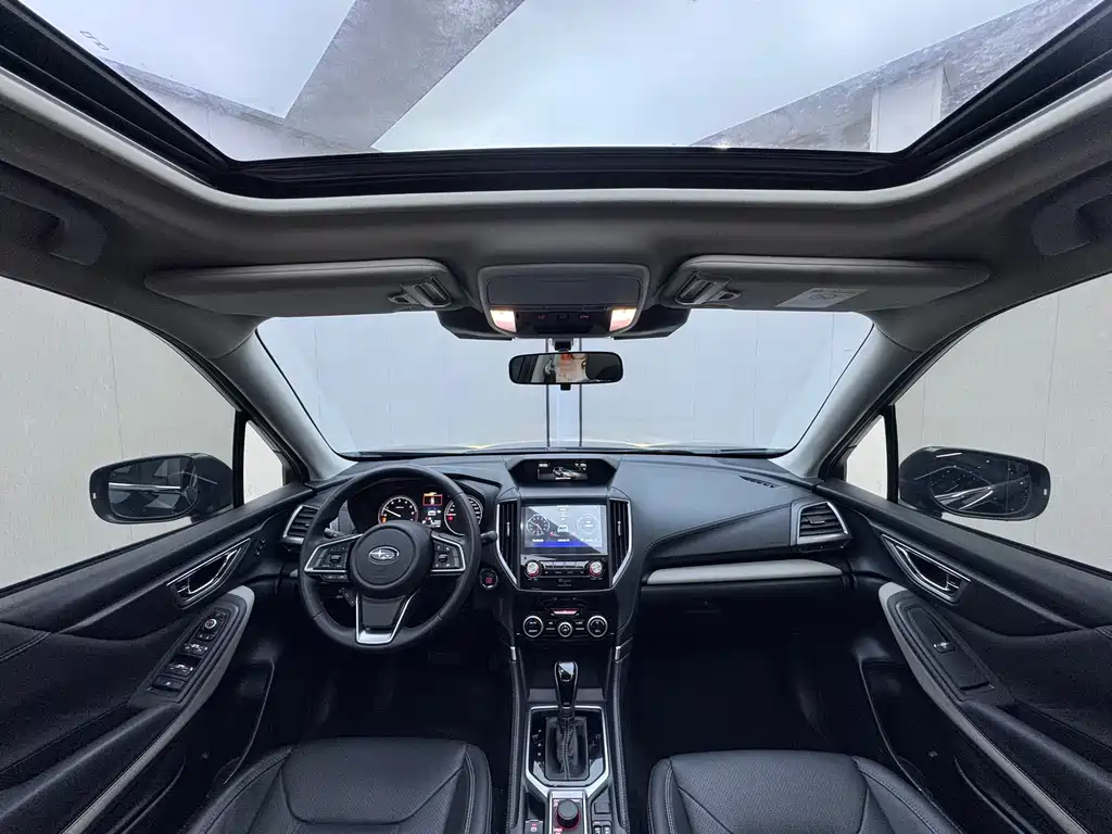 Subaru Forester 2022 — фото 19