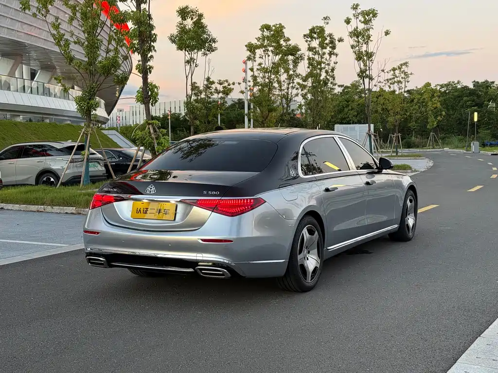 Mercedes-Benz Maybach S-Class 2023 — фото 8