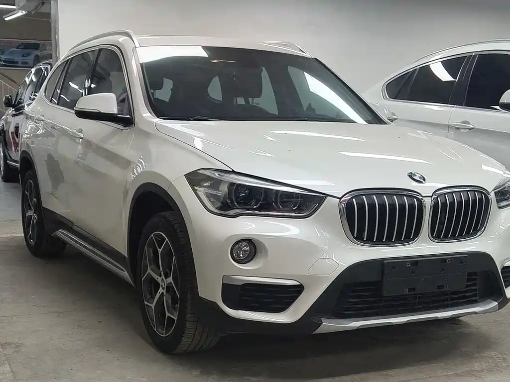 BMW X1 2019 — фото 3
