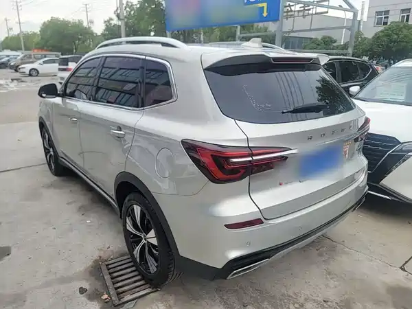 Roewe RX5 2021