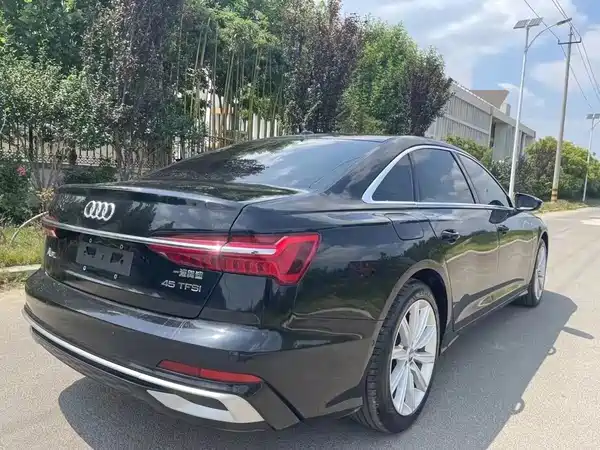 Audi A6L 2023