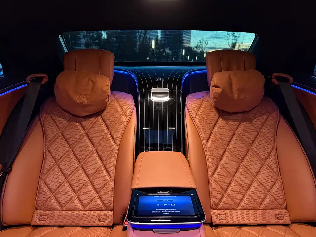 Mercedes-Benz Maybach S-Class 2023 — фото 19