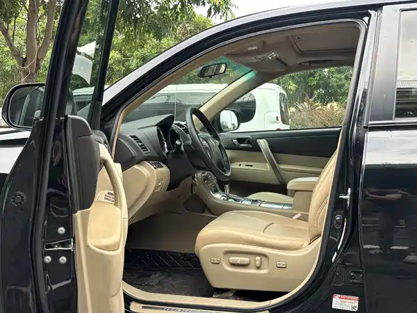 Toyota Highlander 2010