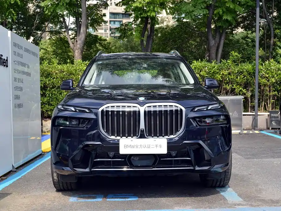 BMW X7 2024 — фото 3
