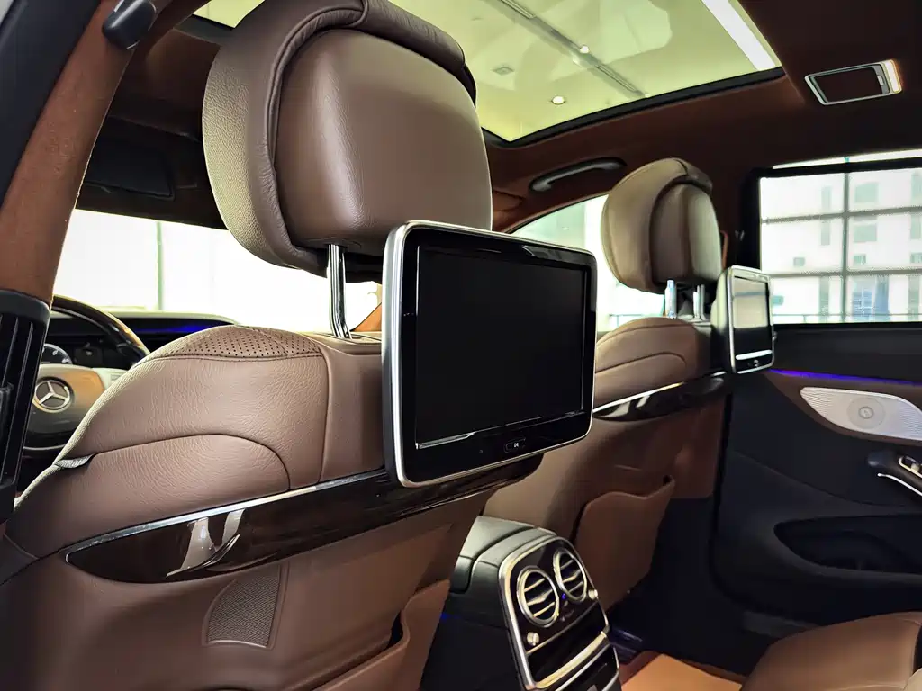 Mercedes-Benz Maybach S-Class 2015 — фото 19