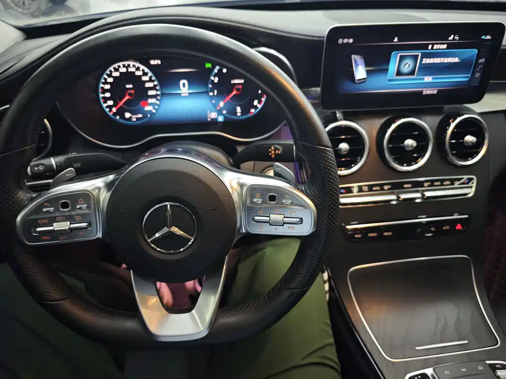Mercedes-Benz C-Class 2020 — фото 17