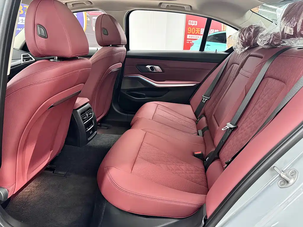 BMW i3 2025 — фото 10