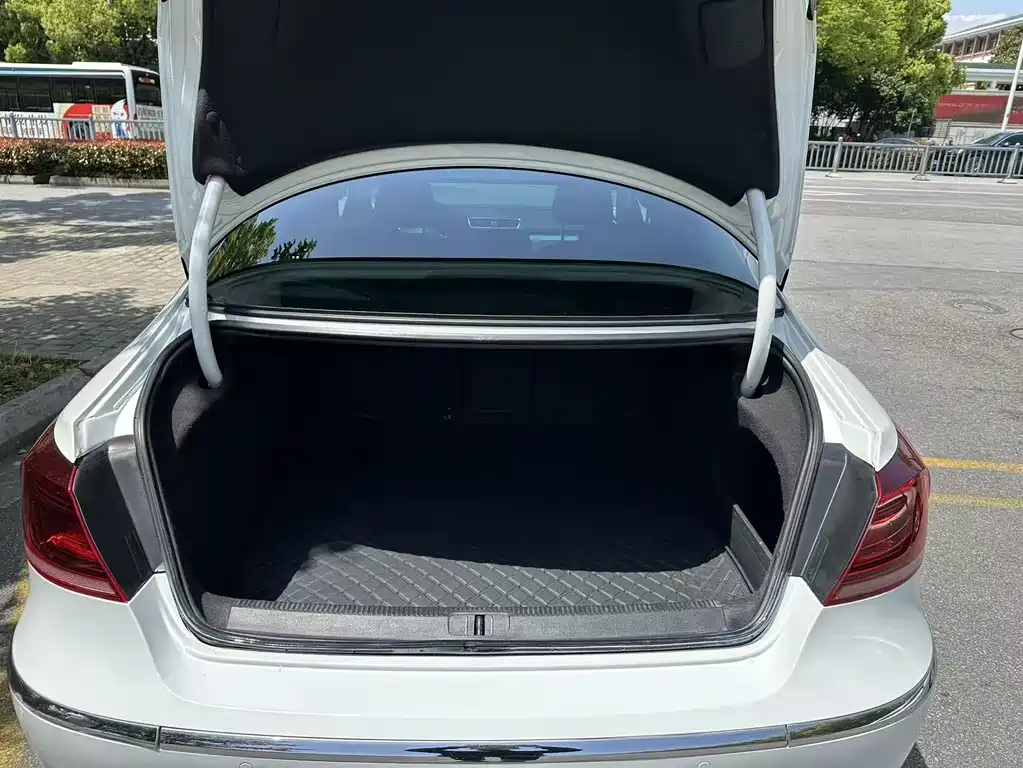 Volkswagen CC 2017 — фото 12