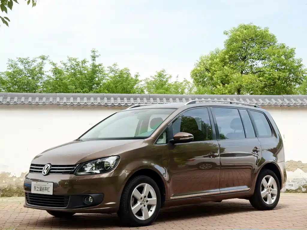 Volkswagen Touran 2014