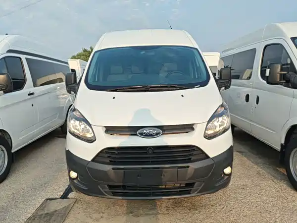 Ford Transit 2023