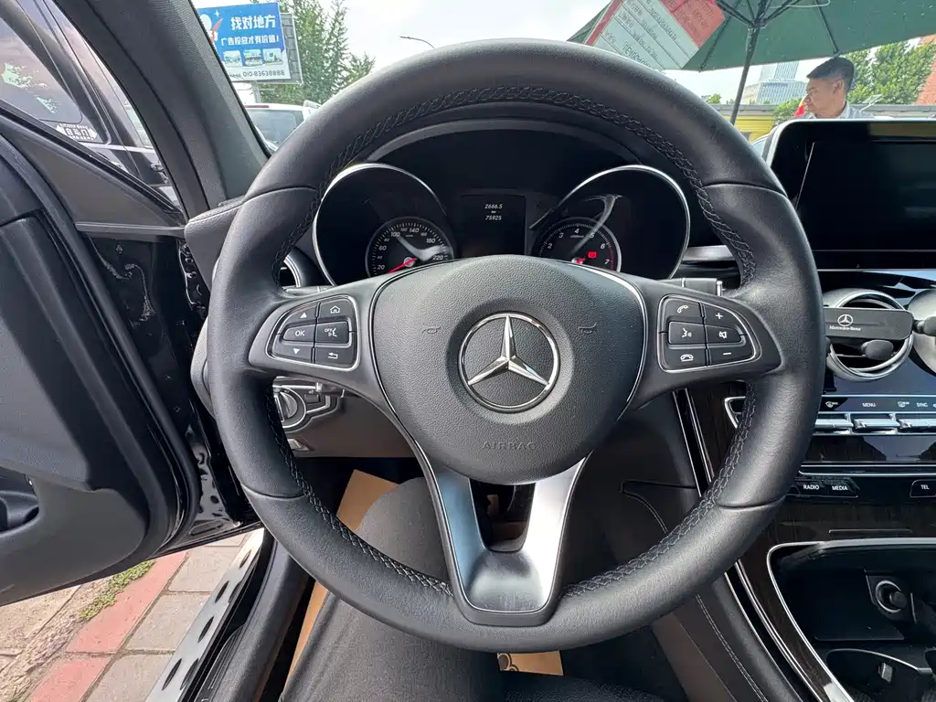 Mercedes-Benz GLC 2017
